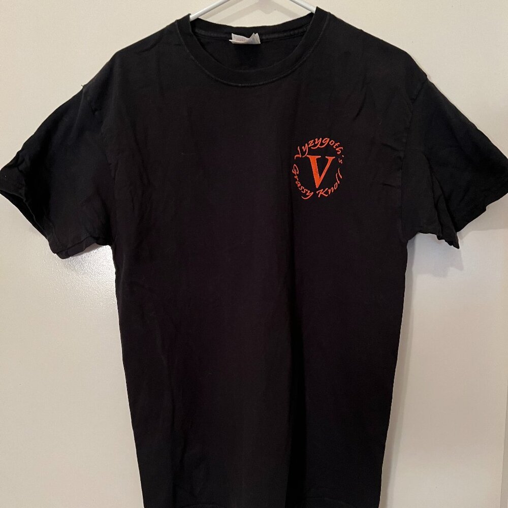 Classic Vintage 'Vyzygoth's Grassy Knoll' T-Shirt Large Like New - Picture 2 of 2